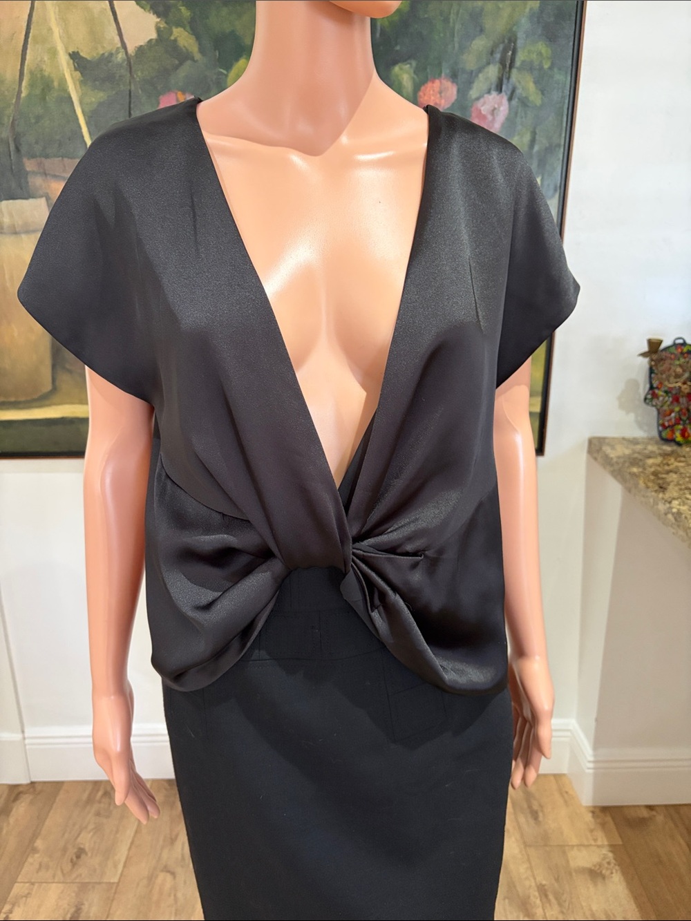 Zara black twist front satin crop top - Picture 2 of 9